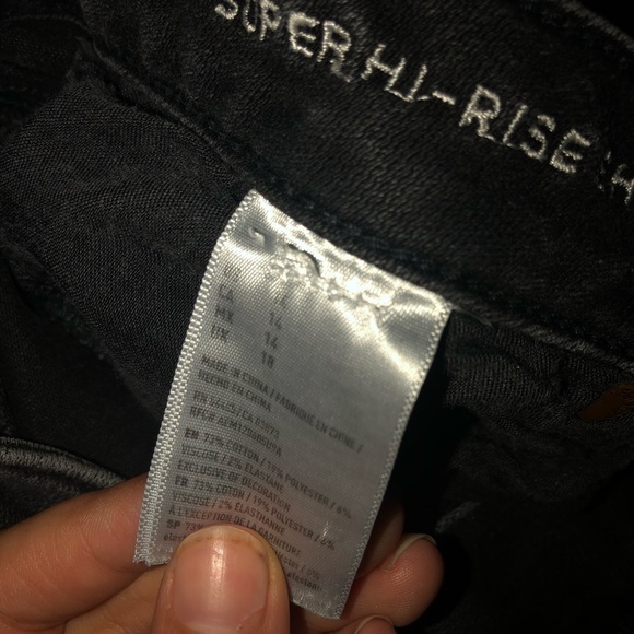 Black High Rise American Eagle Jean Shorts - Picture 4 of 4